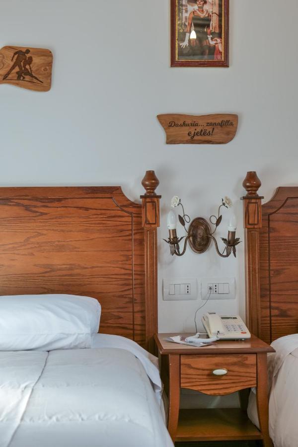 Hotel Bineri Gjirokastra Zewnętrze zdjęcie